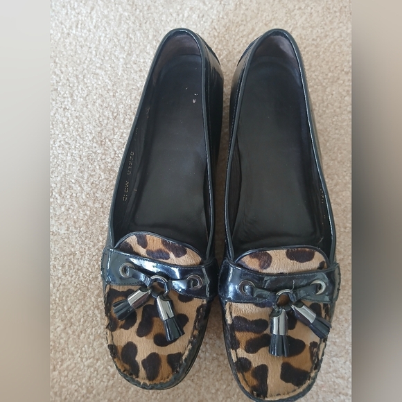 Stuart Weitzman Black Patent Leather and Leopard Calf Hair Loafers | Size 9.5M - Picture 1 of 8